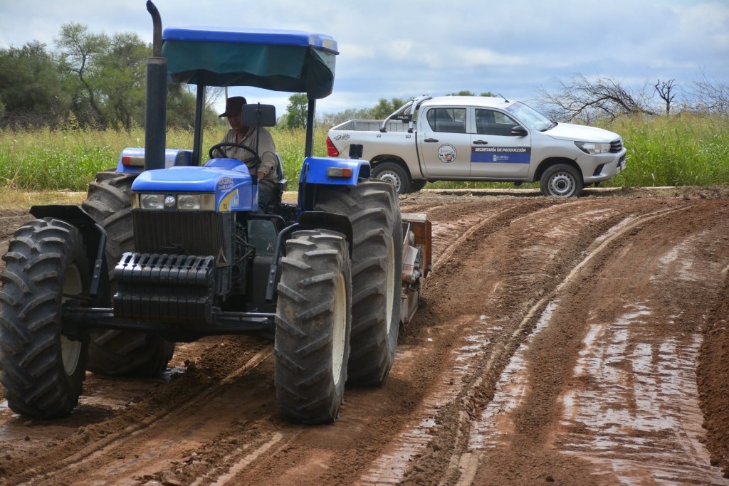 La gestión del Intendente Sander impulsa proyectos de construcción de represas para pequeños productores