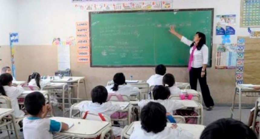 El Gobierno restableci&oacute; la paritaria nacional docente y llam&oacute; a los sindicatos a una reuni&oacute;n