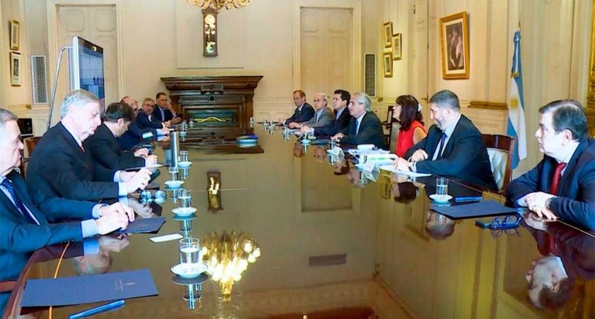 Juicio pol&iacute;tico a Rosatti: el Presidente se reunir&aacute; este martes con gobernadores
