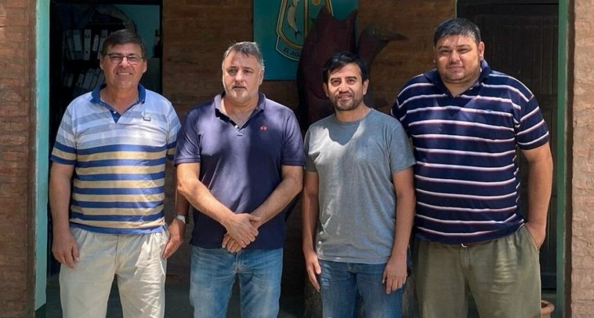 &ldquo;Trabajo en terreno&rdquo;: En Pompeya y Sauzalito, el ministro de Gobierno se reuni&oacute; con intendentes y vecinos