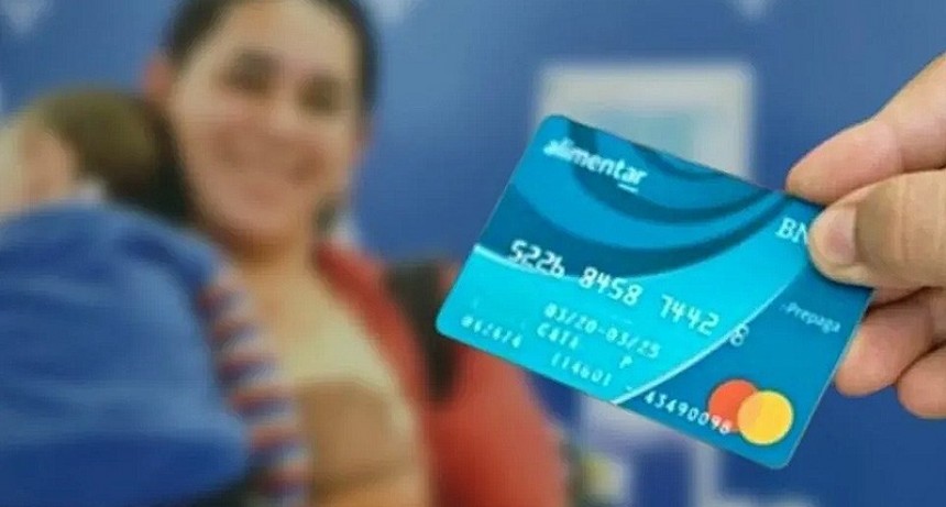El Gobierno aument&oacute; los montos de los Tarjetas Alimentar a cobrar desde febrero