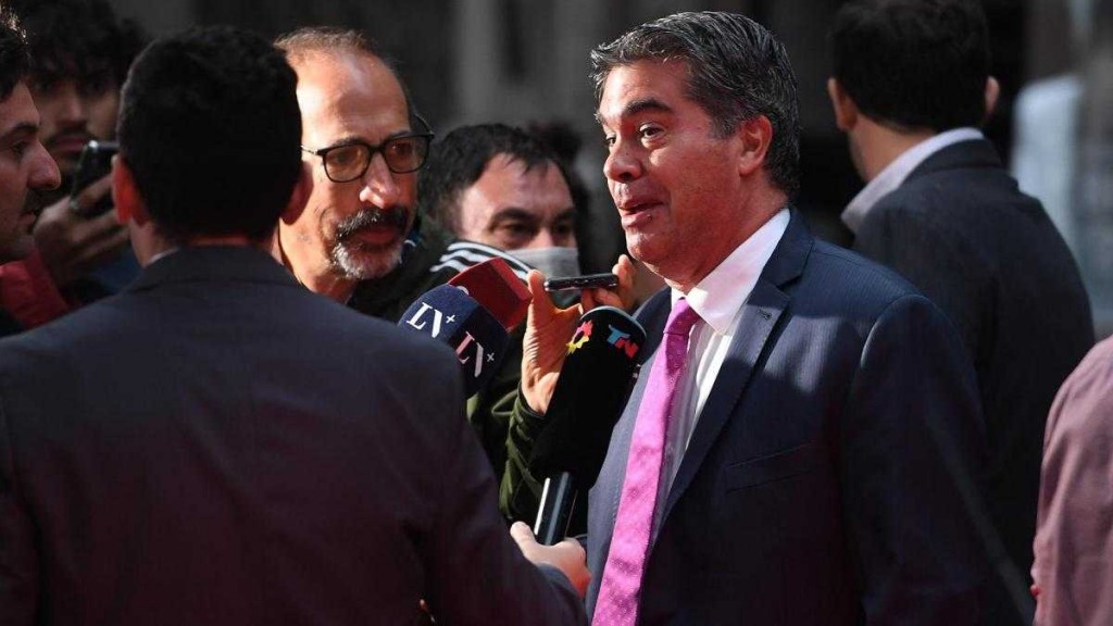 Capitanich: “Se acordó un acuerdo programático para ganar las elecciones y una estrategia para evitar la proscripción de Cristina Kirchner”