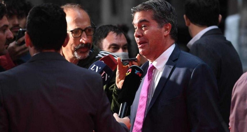 Capitanich: &ldquo;Se acord&oacute; un acuerdo program&aacute;tico para ganar las elecciones y una estrategia para evitar la proscripci&oacute;n de Cristina Kirchner&rdquo;