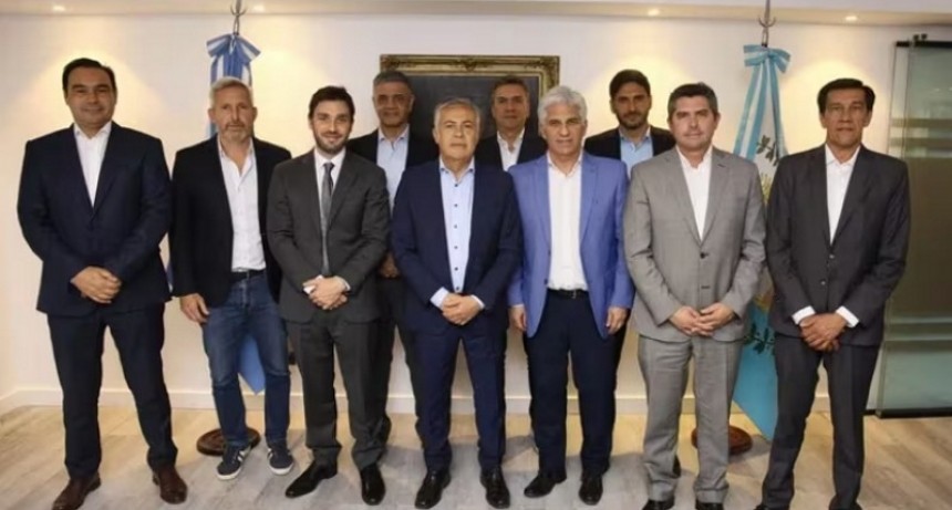 Gobernadores de Juntos por el Cambio tambi&eacute;n apuntaron contra Javier Milei por la coparticipaci&oacute;n