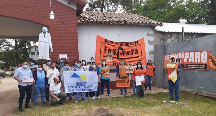 Aumentan las protestas de trabajadores de salud pública por el reclamo salarial