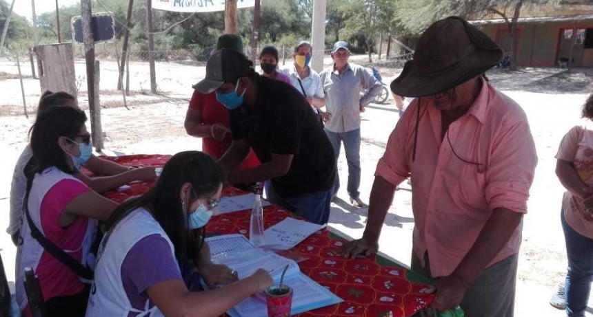 Nuevo operativo de Desarrollo Social en El Espinillo y Villa R&iacute;o Bermejito