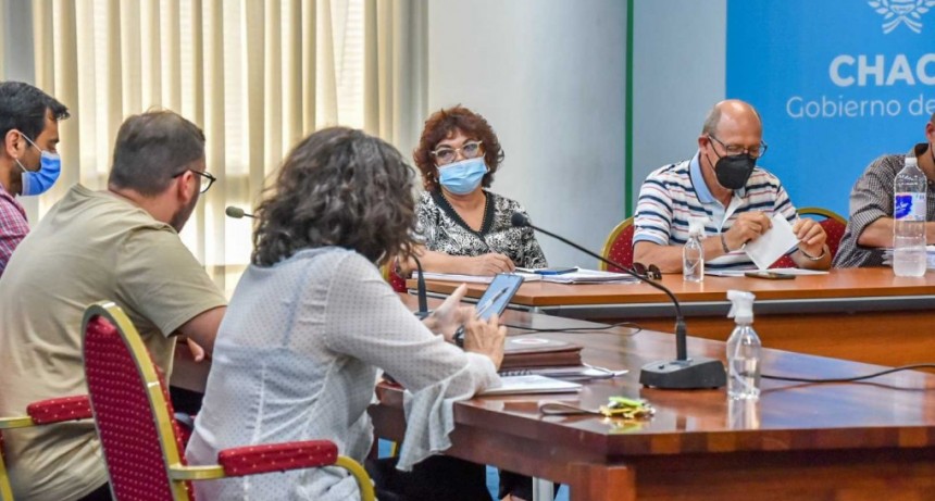 El Gobierno propuso un piso salarial superior al 40% para la administraci&oacute;n p&uacute;blica y judiciales