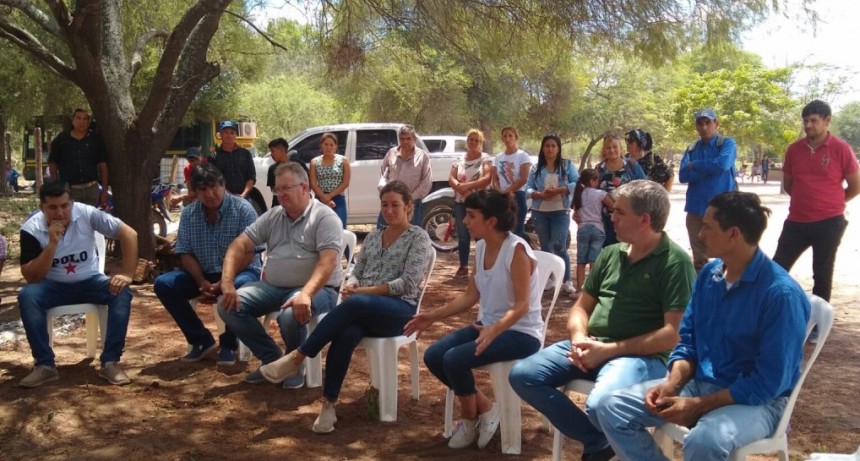 La Vicegobernadora inaugur&oacute; la extensi&oacute;n de la luz rural en la zona de Miraflores