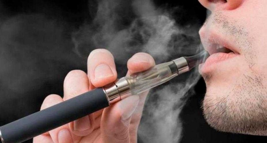 Proh&iacute;ben la importaci&oacute;n, comercializaci&oacute;n y publicidad de "productos de tabaco calentado"