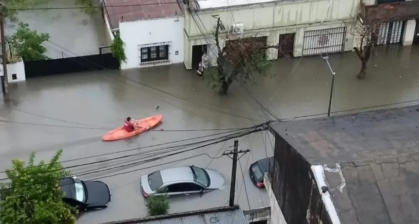 Corrientes sufre "la peor cat&aacute;strofe natural registrada" con lluvias de alrededor de 300 milimetros