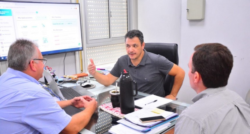 El Intendente Pio Sander gestion&oacute; ante el Subsecretario de infraestructura del Chaco Joaqu&iacute;n Sabadini, obras de electrificaci&oacute;n rural y urbana