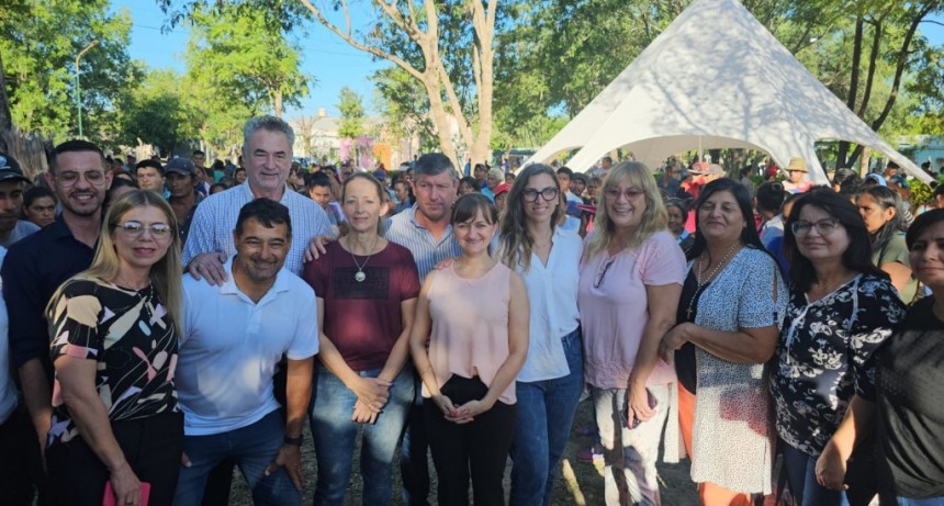 La vicegobernadora Silvana Schneider, particip&oacute; en la presentaci&oacute;n del Programa social &ldquo;&Ntilde;ACHEC&rdquo;, en Villa R&iacute;o Bermejito