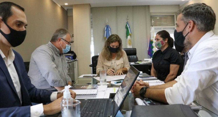 Avanza con la regularizaci&oacute;n de 300 lotes en Castelli