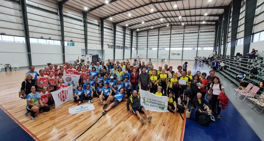 Exitoso segundo torneo de la amistad de Newcom en el Microestadio Arena Impenetrable