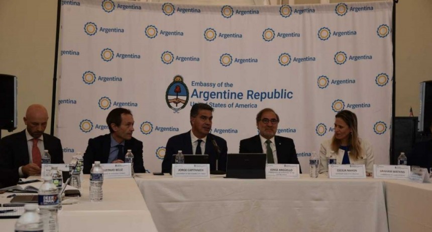 Capitanich present&oacute; el Eco-Token en Washington.