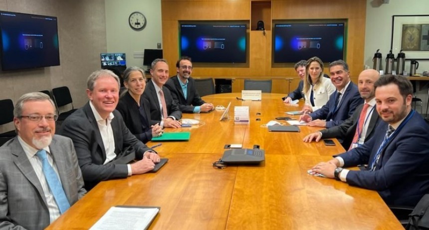 Intensa actividad de Capitanich en Washington por financiamiento para proyectos en la provincia y el Norte Grande