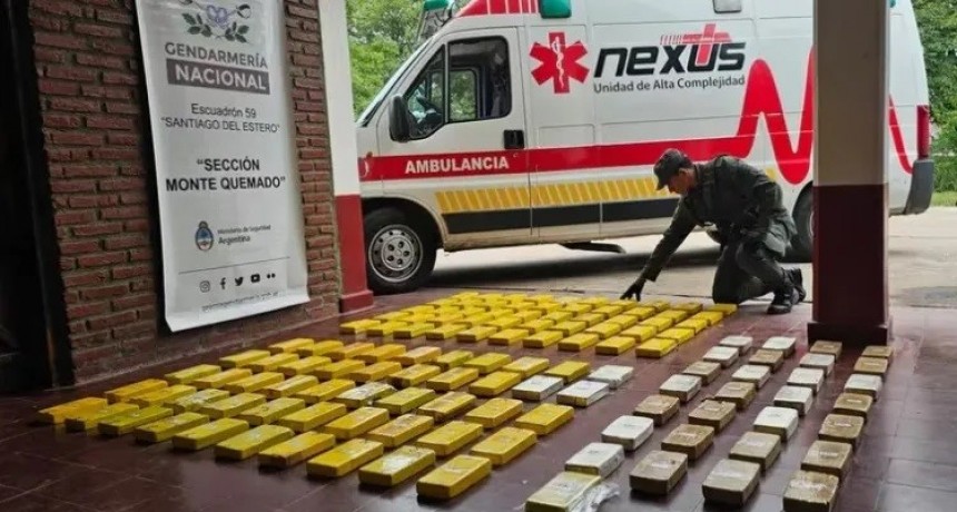 "Operativo Ambulancia": llevaban una "falsa paciente" y 134 kilos de coca&iacute;na