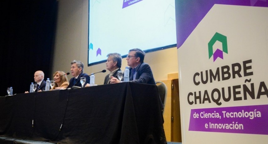 El Gobernador Zdero encabez&oacute; el cierre de la Cumbre Chaque&ntilde;a de Ciencia, Tecnolog&iacute;a e Innovaci&oacute;n