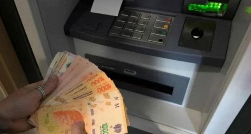Los salarios tuvieron la peor ca&iacute;da hist&oacute;rica en 4 meses y quedaron por debajo de los de la crisis de 2001