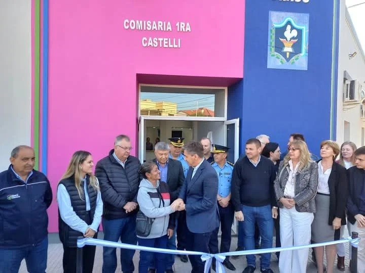 Inauguraron refacción de la comisaría primera de Castelli