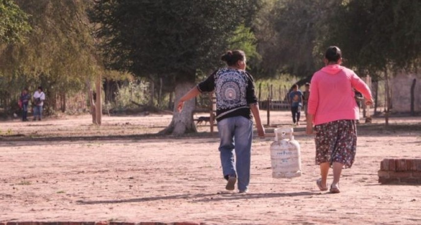 Operativo de gas social en el Impenetrable: Entregaron 600 garrafas.