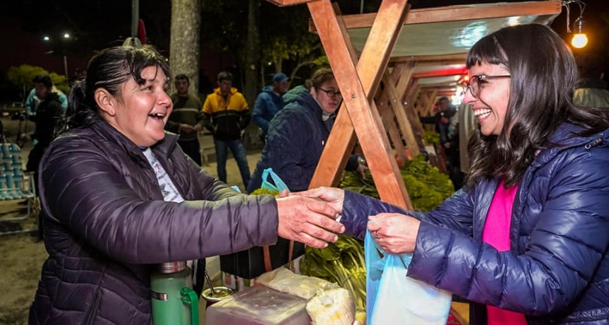Analia Rach Quiroga acompa&ntilde;o a la comunidad de Zaparinqui en su 85 aniversarios.