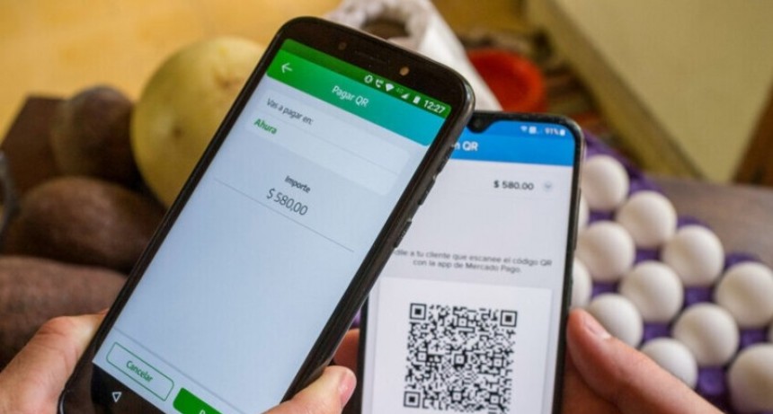Pagos QR con tarjeta: hubo acuerdo con los bancos y Mercado Pago no cobrar&aacute; comisi&oacute;n