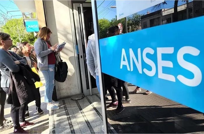 ANSES actualiza los montos de jubilaciones y prestaciones: algunos beneficiarios cobrarán hasta $555.000