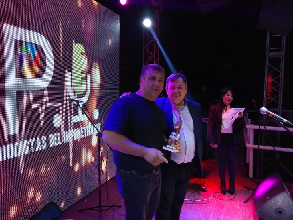 La API reconoci&oacute; la labor period&iacute;stica de este portal