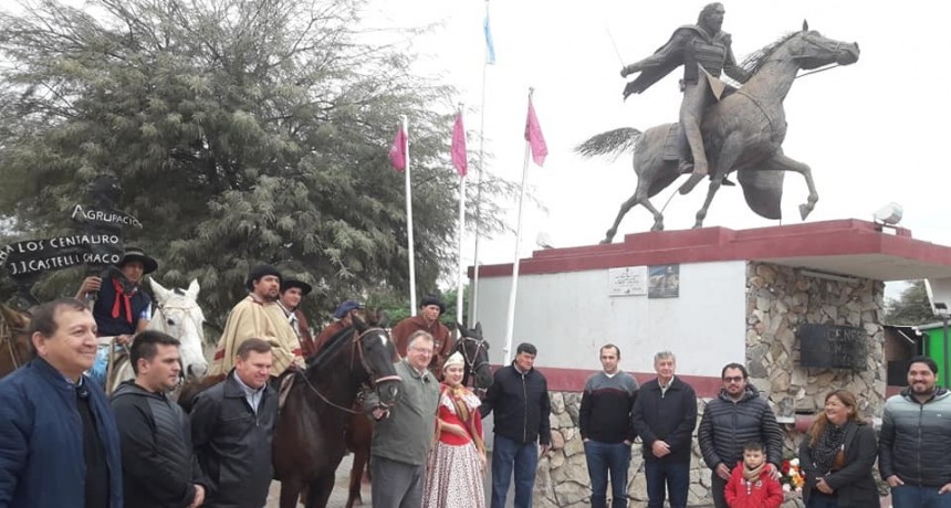 En Castelli llevaron a cabo homenajes al "h&eacute;roe gaucho" 