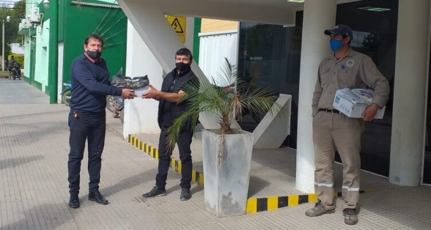 Empleados de la Cooperativa Gregorio Portillo recibieron indumentaria de trabajo