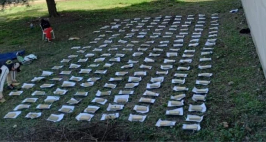 Castelli: Secuestran m&aacute;s de 125 kilos de marihuana en un megaoperativo y detienen a un hombre y a una mujer