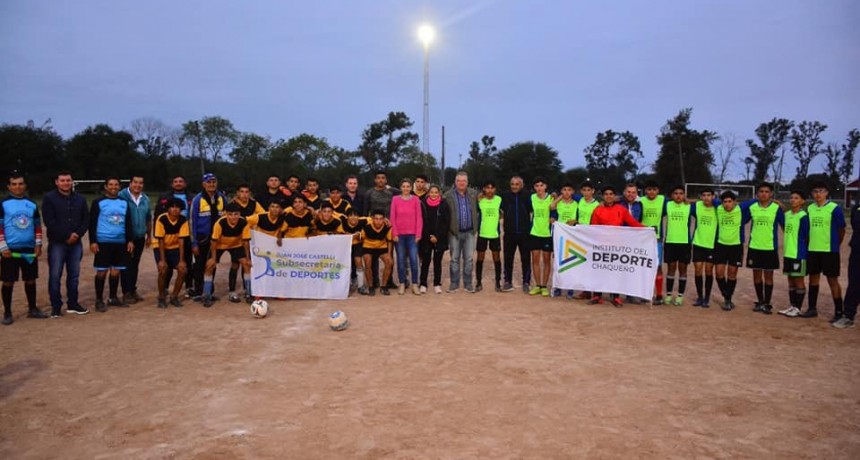 Torneo inter barrial de futbol: Quinta 7 campe&oacute;n 