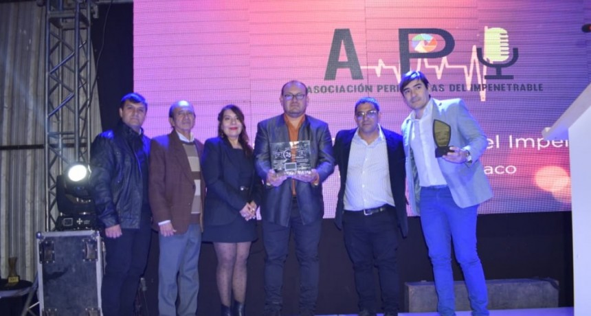 Noche de homenajes, emociones y distinciones en la gran fiesta del periodismo en Miraflores
