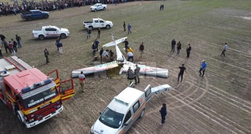 Charata: las dos personas muertas en el accidente a&eacute;reo son de Buenos Aires