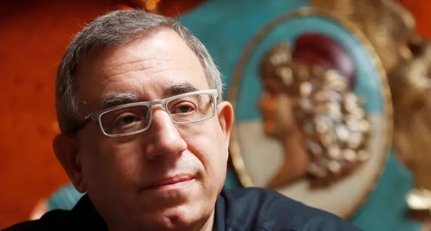 Uncaus invita a un conversatorio con Carlos Maslat&oacute;n