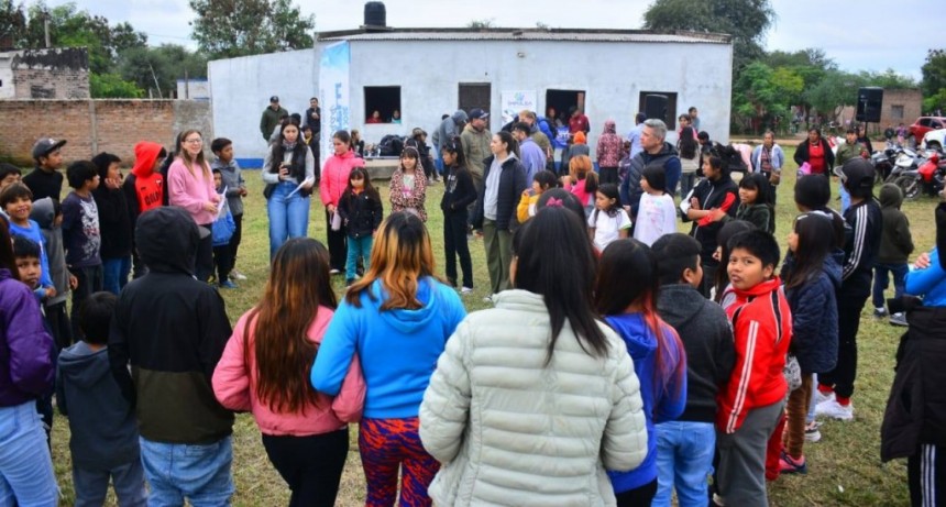 Una intensa jornada de trabajo  se llev&oacute; adelante en el barrio Curishi