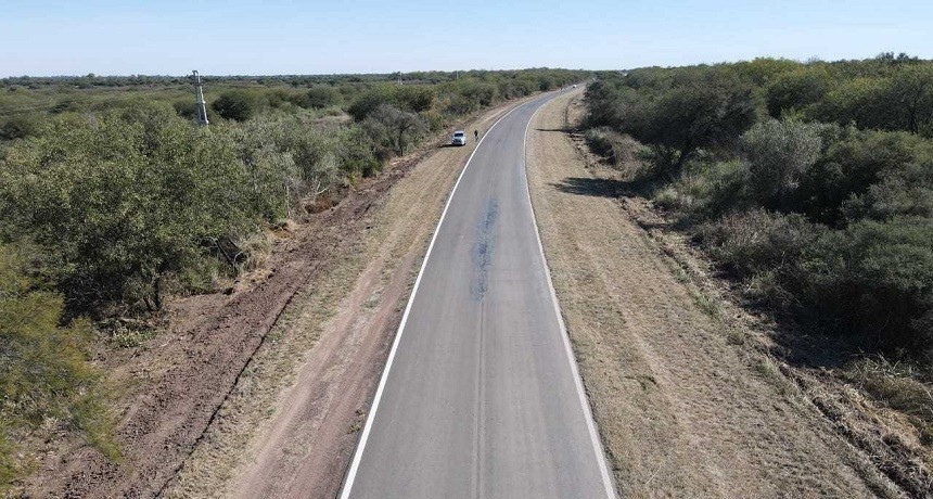 Tareas de desmalezado y mantenimiento para asegurar la transitabilidad en la Ruta 95