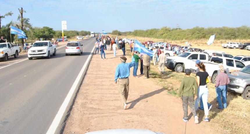 Sectores del Campo se manifestaron en Castelli