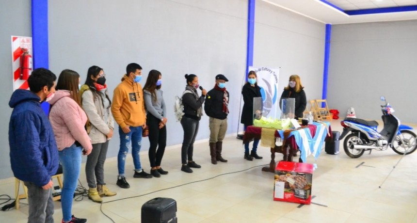 Video: Se realizo el sorteo del bono contribuci&oacute;n de los amigos de la cultura