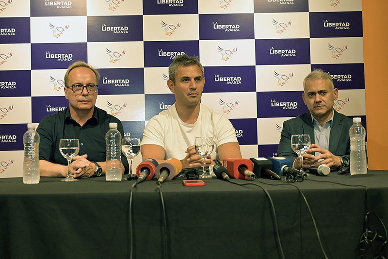 La Libertad Avanza en el Chaco enfrenta denuncias por extorsión y pedido de intervención