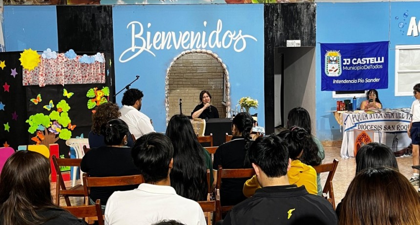 Exitosas jornadas de la Feria del Libro "Castelli Lee"