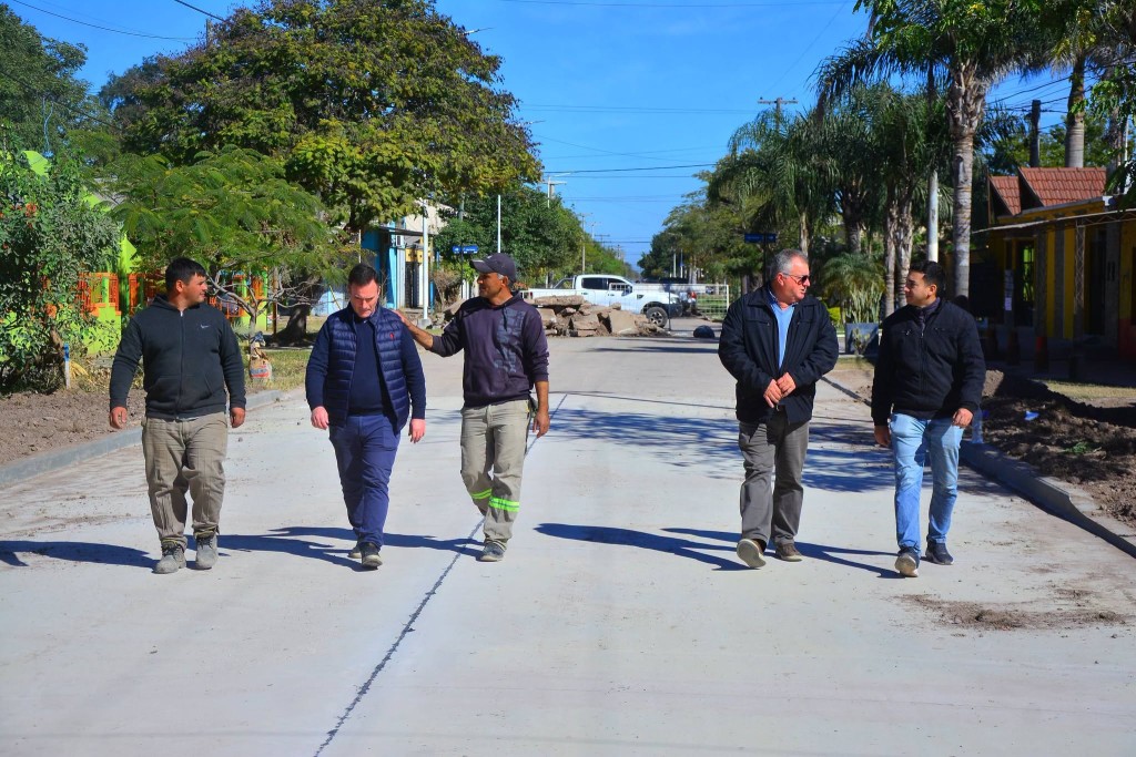Termino la repavimentaci&oacute;n de la calle Remedios de Escalada, frente a la escuela 255