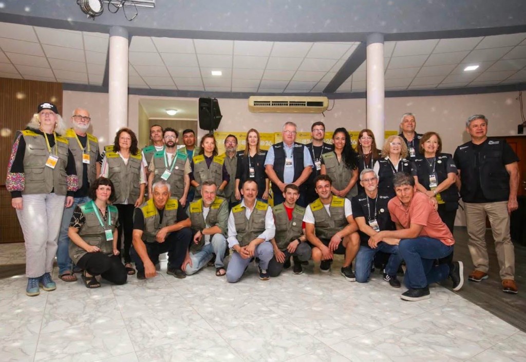 EMOTIVO RECIBIMIENTO A LOS ESCULTORES DE LA BIENAL DEL IMPENETRABLE 2026