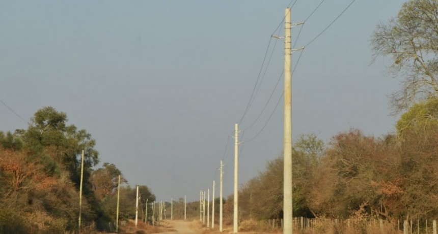 Se inaugur&oacute; la obra de interconexi&oacute;n el&eacute;ctrica interurbana entre Castelli, Fort&iacute;n Lavalle y Bermejito