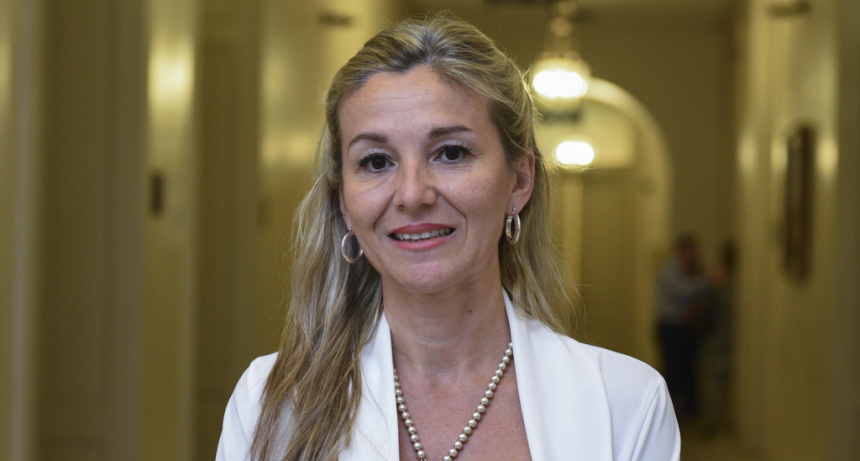 Vuelta a clases presenciales: precisiones de la ministra Torrente