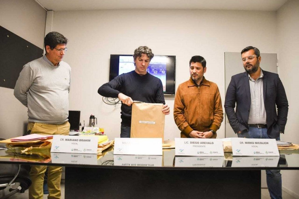 5 oferentes para construir 83 viviendas en Bermejito.