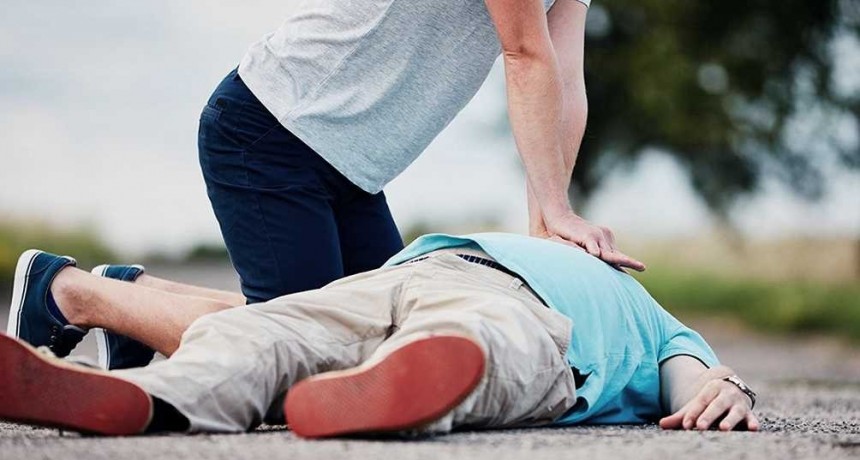 Muerte s&uacute;bita: &iquest;qu&eacute; hacer si alguien se desploma a nuestro lado?