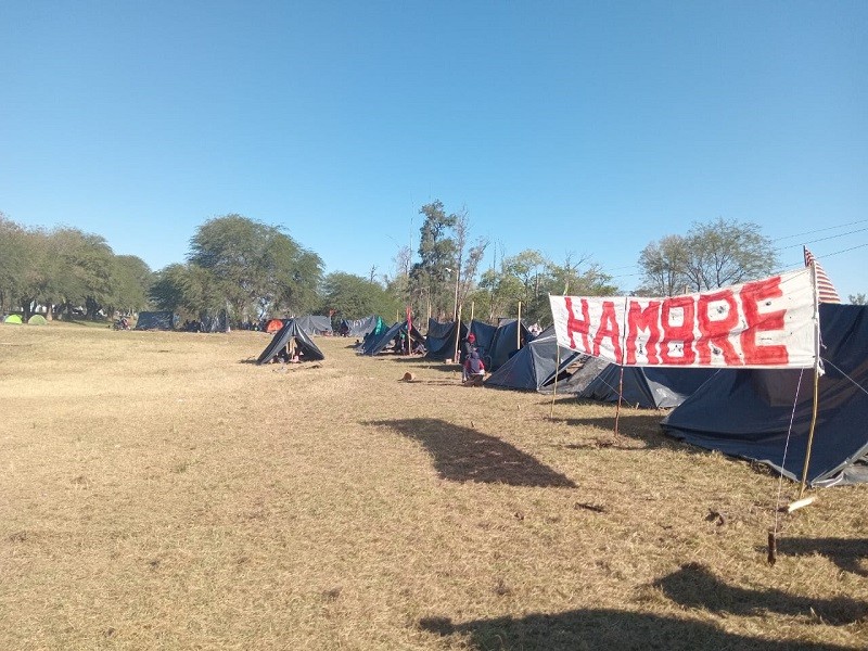 Masivo acampe de comunidades de El Impenetrable en reclamo de derechos esenciales