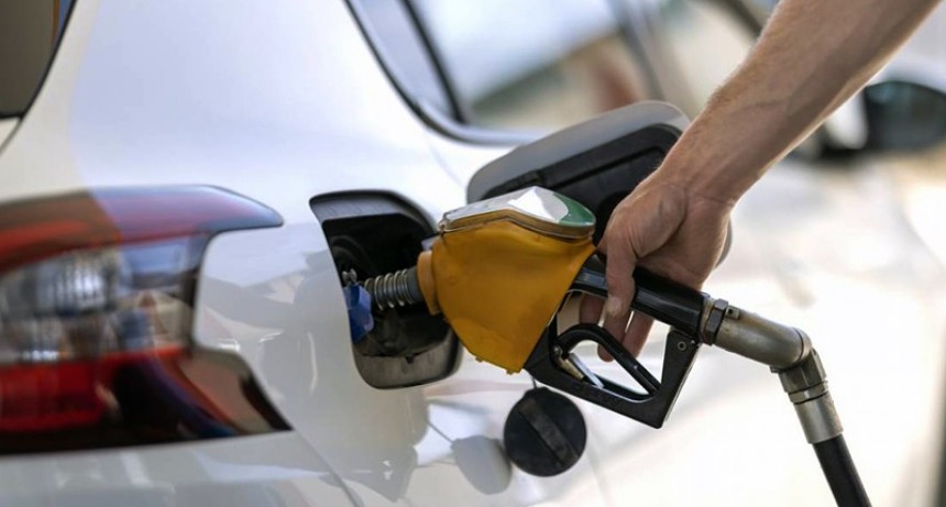 Combustibles: desde el lunes vuelven a subir 2,5% promedio el precio de la nafta y el gasoil